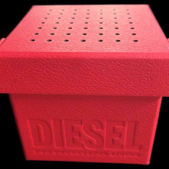 Diesel Men's Vert Black Dial Watch - DZ2193 - Picture 4 of 8